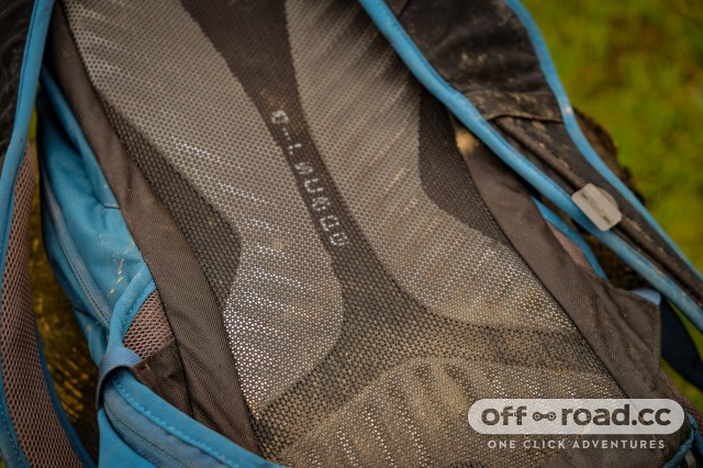 Osprey raven outlet 10 hydration pack